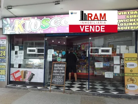 Maxikiosco En Esquina Incluye Mercaderia