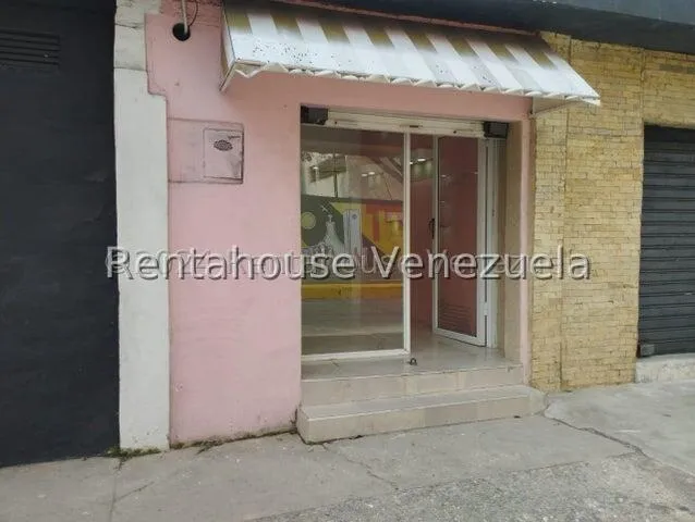 Maritza Lucena Alquila Local Comercial A Pie De Calle Al Este De Barquisimeto, Ideal Para Establecer Cualquier Negocio, Alto Tráfico Vehicular Y Peatonal, Vigilancia 24/7.