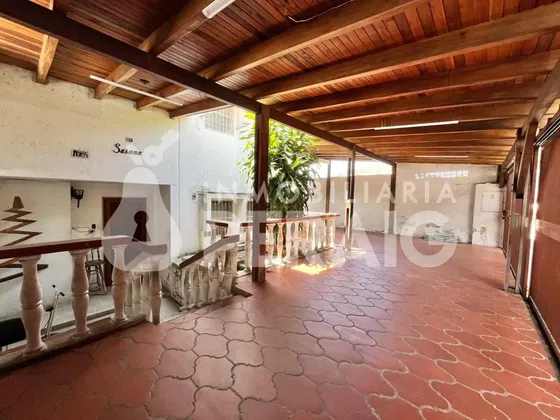 Quinta/ Venta / San Bernardino /8h /6b/ 4pe /477.50 M2/em