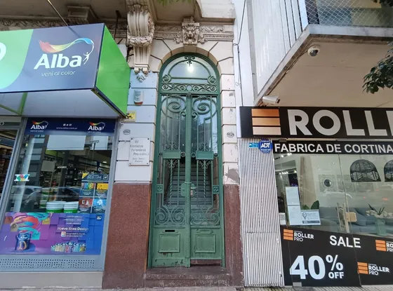Petit Hotel /oficinas/ Instituto De Idiomas/showroom/ Centro De Belleza