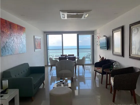 Venta Apto De 2 Alcobas Frente Al Mar Bocagrande
