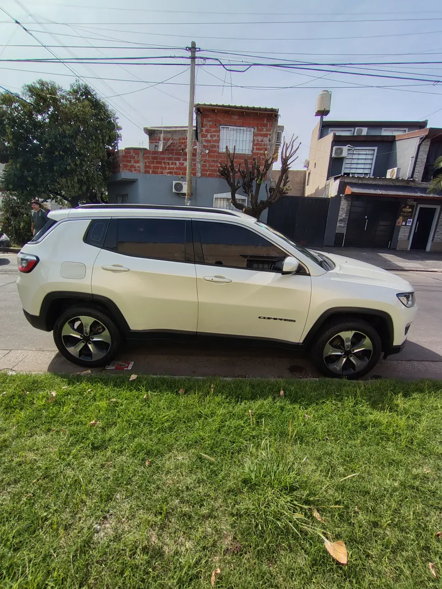 Jeep Compass 2.4 Longitude527930988545320963