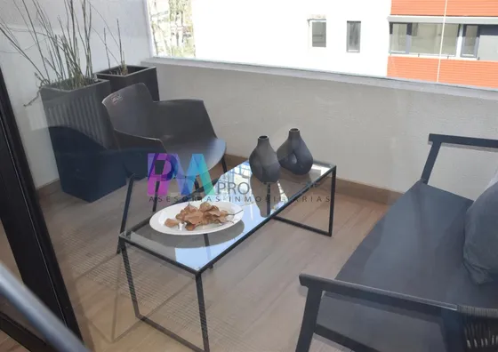 Departamento En Venta De 1 Dorm. En Las Condes