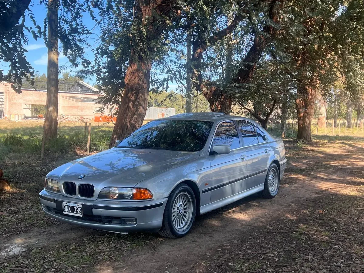 BMW Serie 5 523i