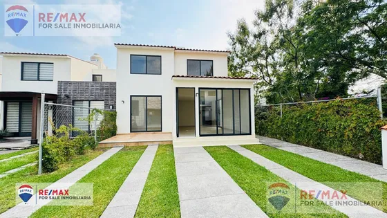 Venta De Casa En Fraccionamiento, Jiutepec, Morelosclave 5272
