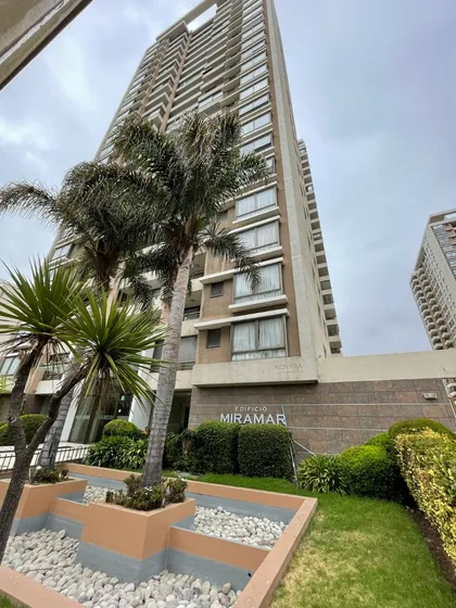 Departamento En Viña Miramar I, 2 Dormitorios, 2 Baños