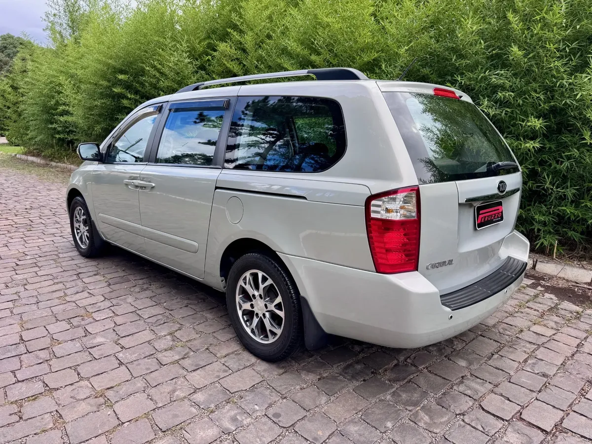 Kia Carnival 2015 3.5 Ex 5p — foto 4