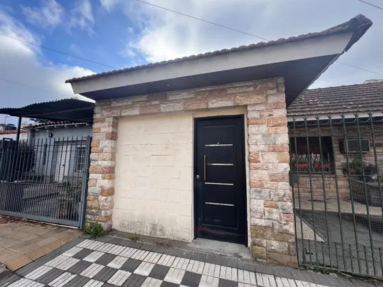 Alquiler De Departamento Dos Ambientes En Luis Guillon