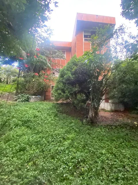 Venta Casa Cumbres De Curumo Tiene 1.518mts. De Terreno