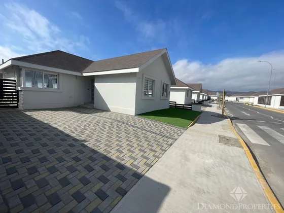 Arriendo Casa Nueva De Un Piso En Serena Golf