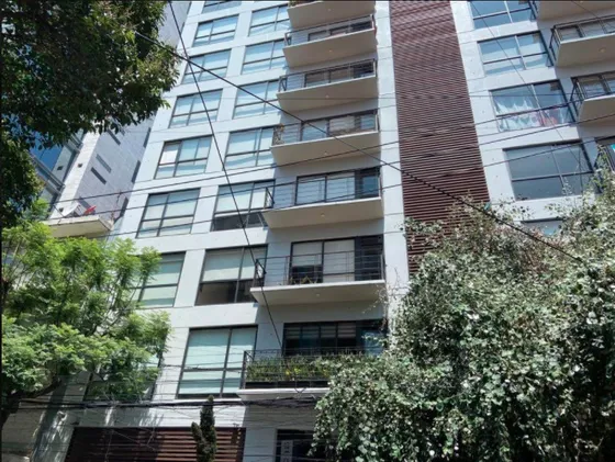 Elegante Departamento Con Comodidades Y Excelente Ubicación.