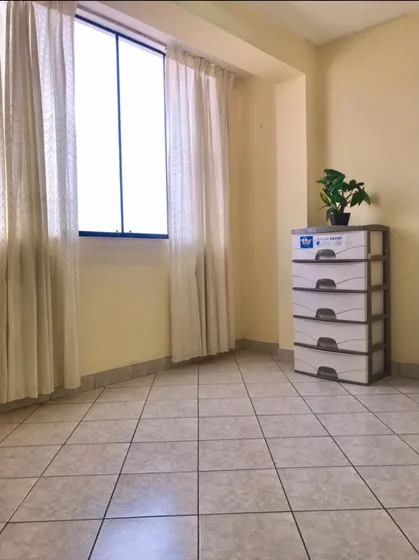 Habitación Con Baño Compartido Con Un Inquilino. Puerta Directo A Calle. A 1 Cuadra De Municipalidad Chorrillos. A 3 Cuadras De Estación Inicial De Metropolitano