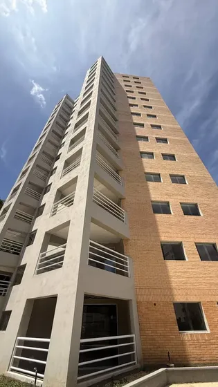 Annic Coronado Vende Apartamento Obra Blanca En Buena Vista Suites, Trigaleña Alta Cód. 32118