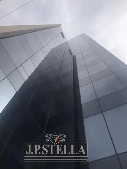 Oficina 35 M2 En Edificio Torre Francisco H. - Con Renta - Ideal Inversor - S.justo (ctro)