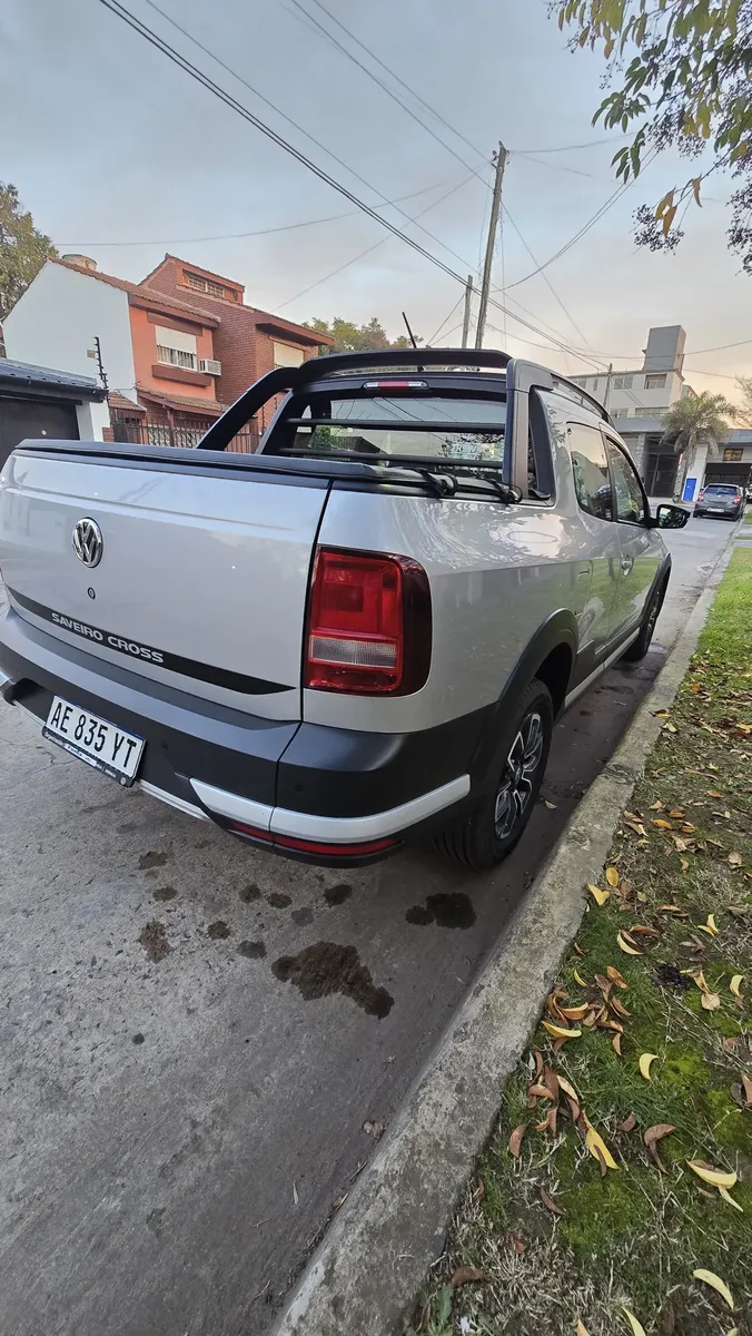 Volkswagen Saveiro 1.6 Cross524354435920046086