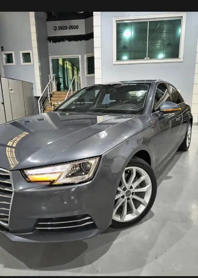 Audi A4 2.0 Tfsi Launch Edition S-tronic 4p
