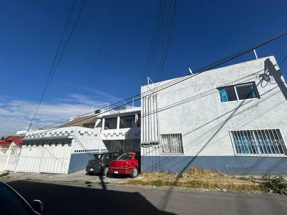 Venta De Edificio Con 6 Departamentos ,col. San Mateo Oxtotitlán Toluca