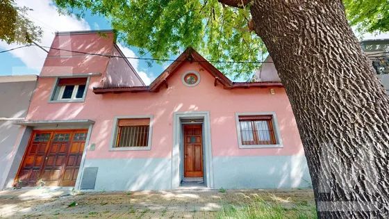 Casa En Lote Propio De 2 Dormitorios
