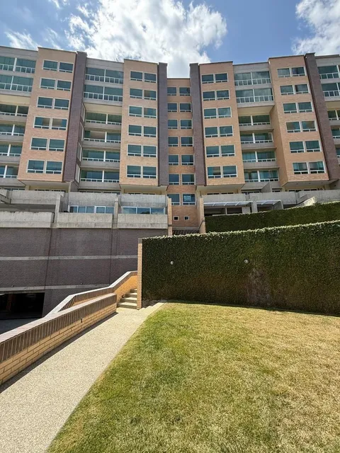Se Vende Apto 145m2 2h/3b/2p La Tahona