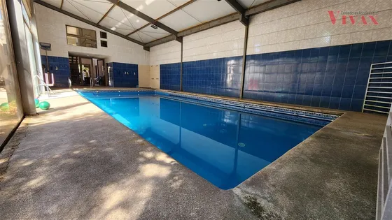 Piscina Temperada, Centro Curicó, Ideal Para Emprendedores!!