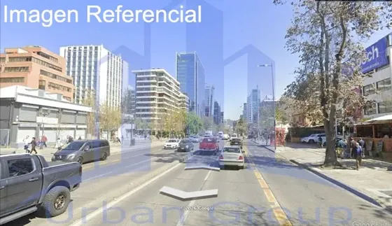 Ubicación 100% Comercial - Alto Flujo Peatonal Y Vehicular
