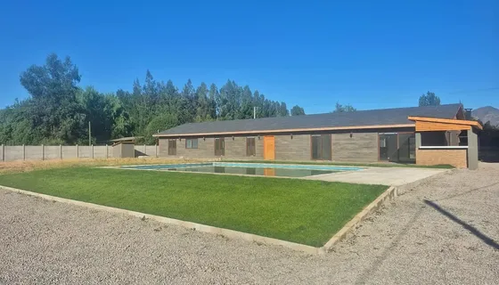 Oferta Única Parcela Con Dos Casas Nuevas En Isla De Maipo
