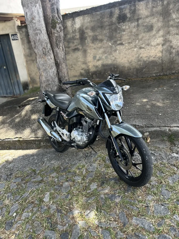 Par Adesivo Emblema Asa Honda Esq Dir Titan160 2023 Original