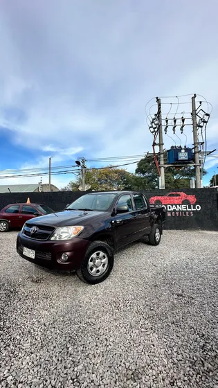 Toyota Hilux 2.5 Dx Cab Doble 4x2 (2009)