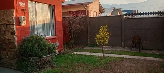 Se Vende Casa En Pirque | 4d + 3b | Quincho Y Árboles Frutal