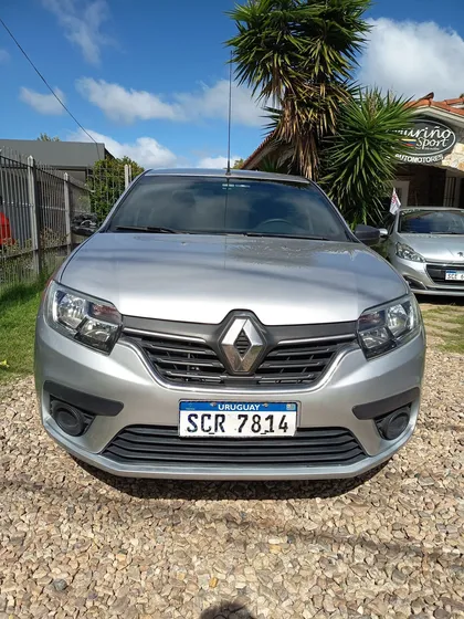 Renault Logan 1.0 Life
