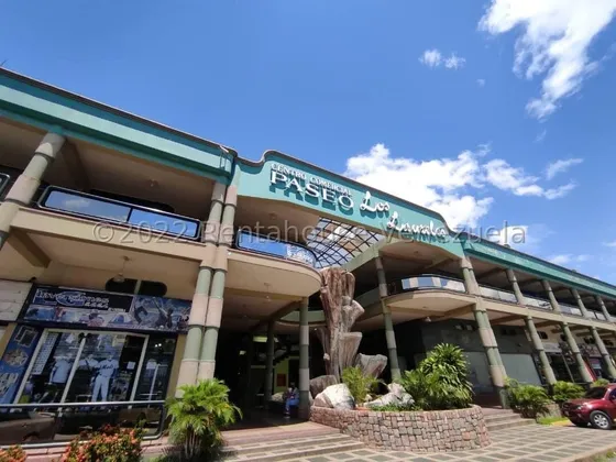 Local En Venta En La Encrucijada Turmero Aragua 23-2119 Irrr
