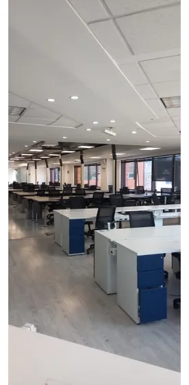 Oficina En Arriendo, Zona Empresarial,  Av. Chile