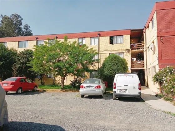 Tradicional Barrio En Macul, Cercano A Todo.