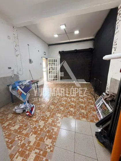 Local Con Ubicación Comercial, Sector Santa Rosa Maracay Edo. Aragua