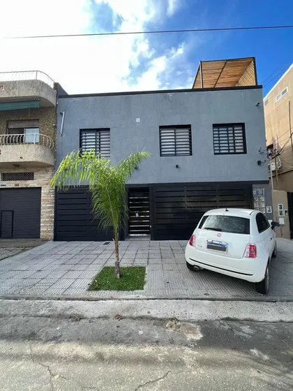 Loft 2 Ambientes Con Cochera Cubierta En Ituzaingo Sur