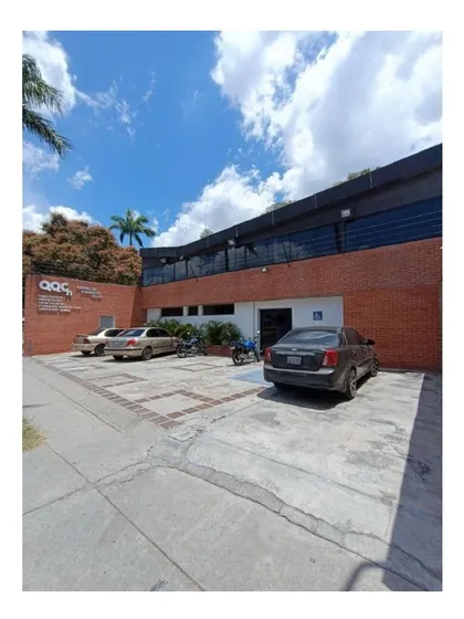Venta Casa Comercial Y Residencial En Chuao 