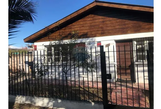 Casa En Zona Céntrica De Buin