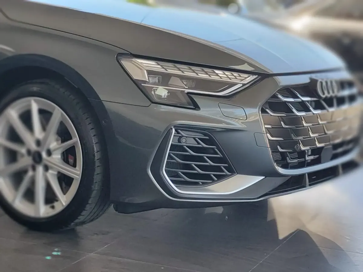 Audi S3 Sedan 2.0 333cv quattro stronic