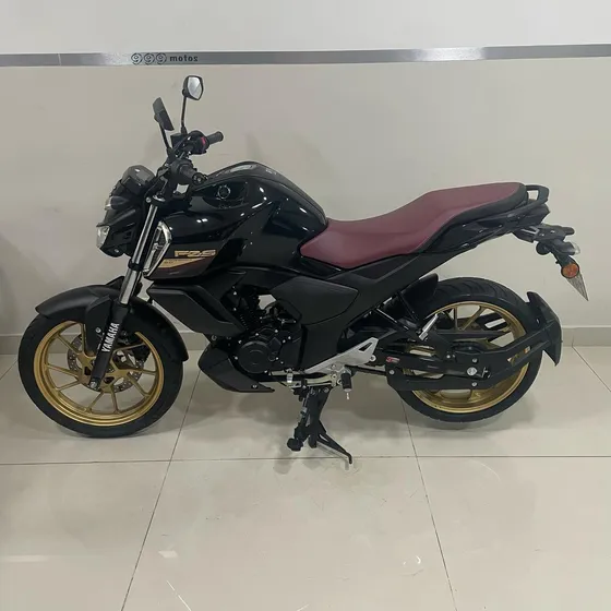 Yamaha Fz V3 2024 Usado Financio-permuto!