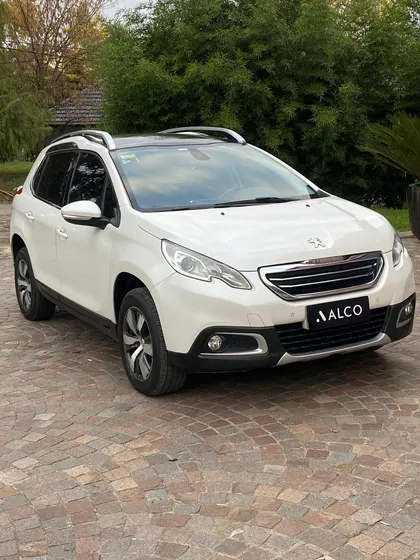 Peugeot 2008 1.6 Feline