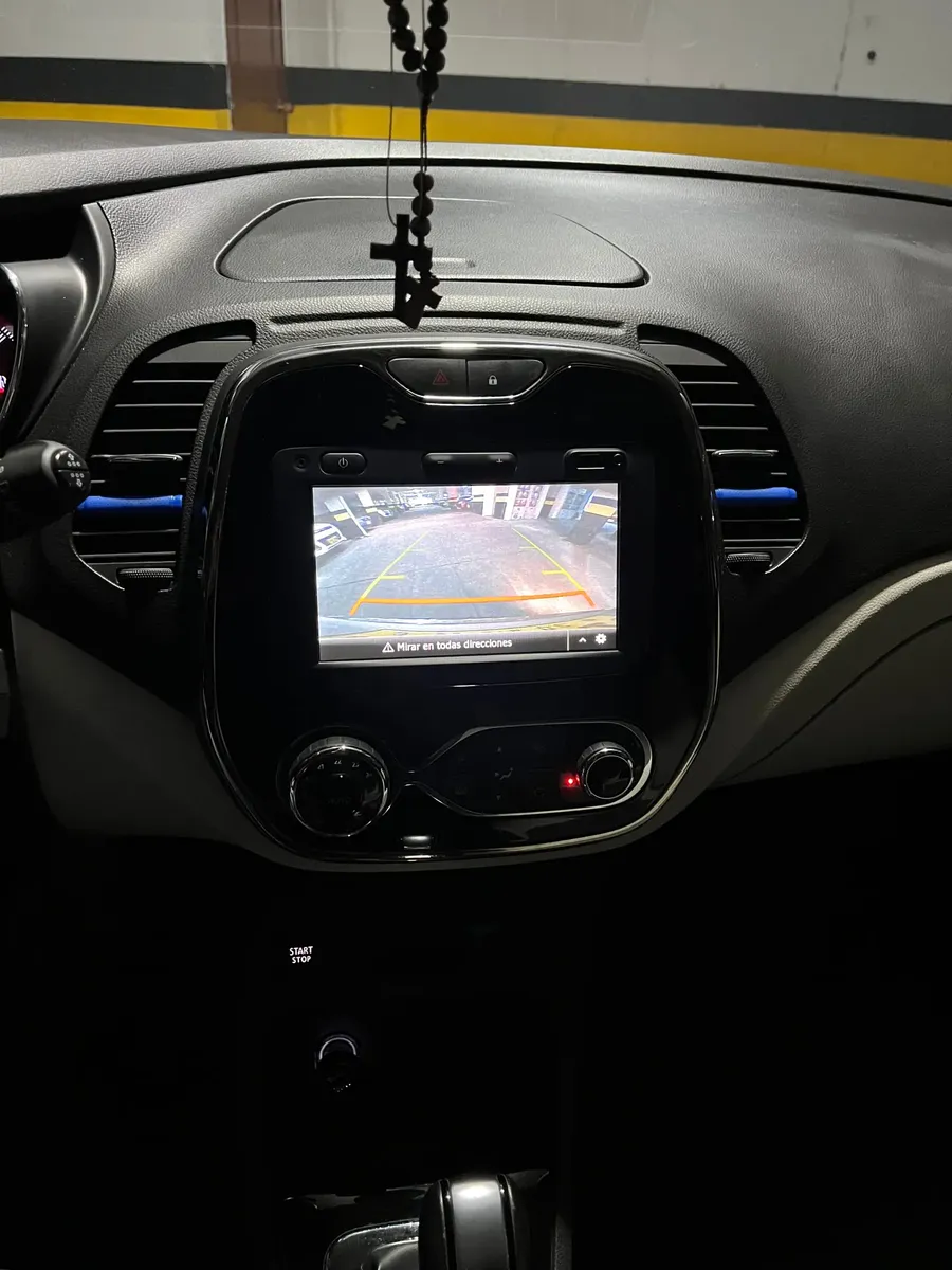 Renault Captur 2.0 Intens Automática640119138469141210