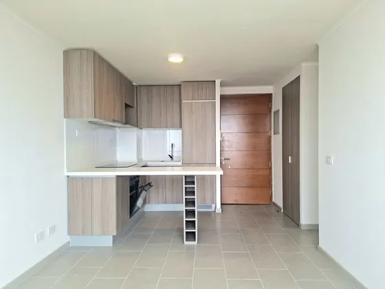 Edificio Av. Quilin (1 Bod.) Vista Oriente Piso 19