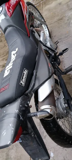 Zanella Zt 150 Tiene Detalles Estéticos. Se Usa A Diario