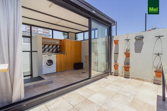 Hermoso 2 Ambientes C/balcón Y Terraza Propia En Colegiales
