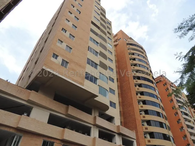 Yonny Silva Rentahouse Vende Apartamento En El Parral Valencia Rcys 24-22142