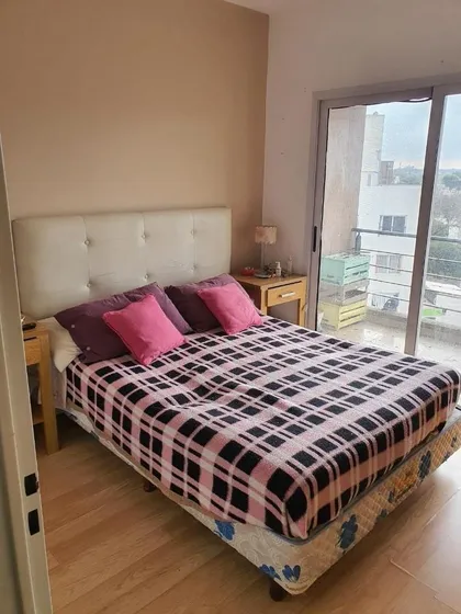 Venta Departamento 2 Amb Con Cochera En El Centro De Merlo