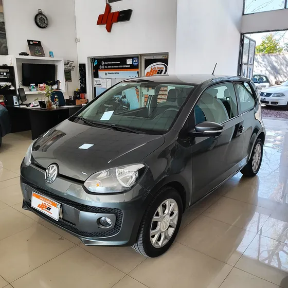 Volkswagen Up! 1.0 High Up! 75cv