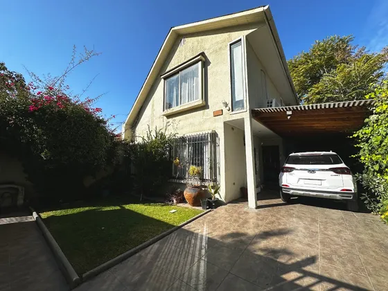 Casa Remodelada Con Quincho Y Terraza, Descuento Comision!