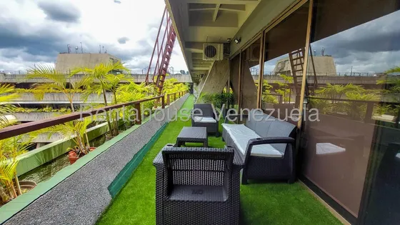 Hermosa Oficina Recién Remodelada En Alquiler, Oportunidad, Ccct, Chuao