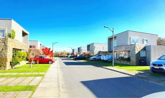 Arriendo De Casa Camino Antuco